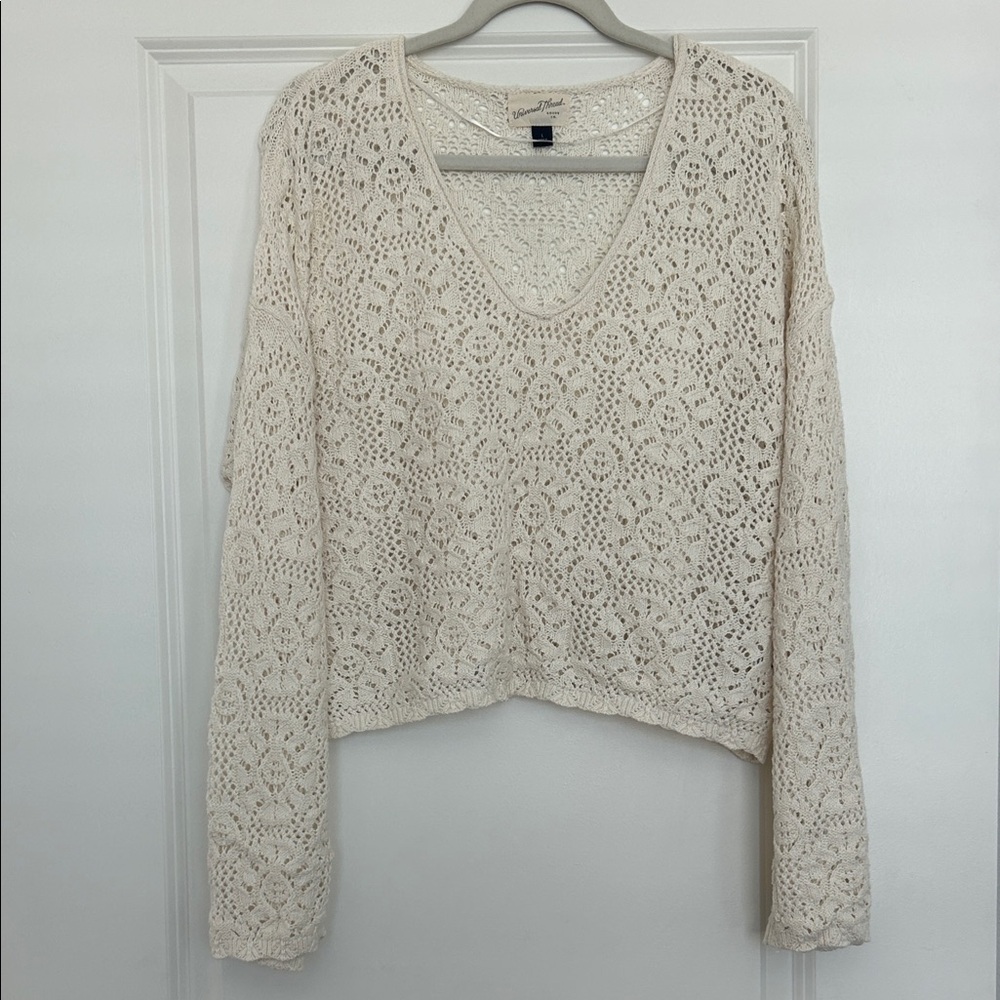 Universal Thread 100% Cotton Crochet V-Neck Lightweight Sweater - Cream